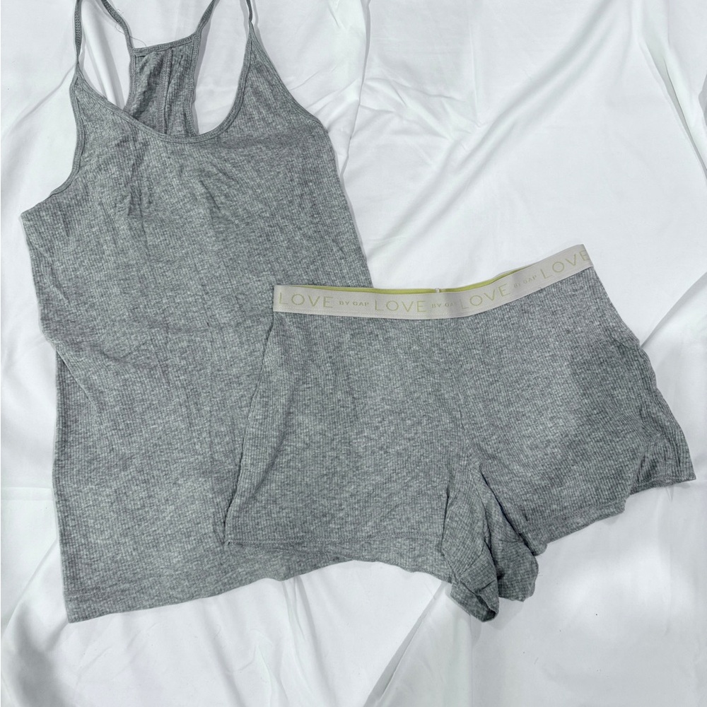 Love by Gap Gray Ribbed Intimate Sleepwear Set